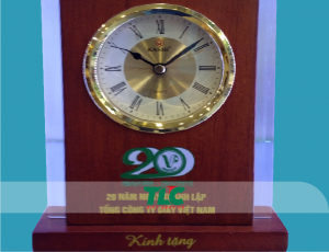 ĐỒNG HỒ TREO TƯỜNG